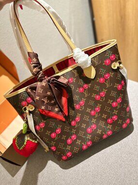 Luxury Collectors Monogram Cherry Neverfull MM Full Set GHW